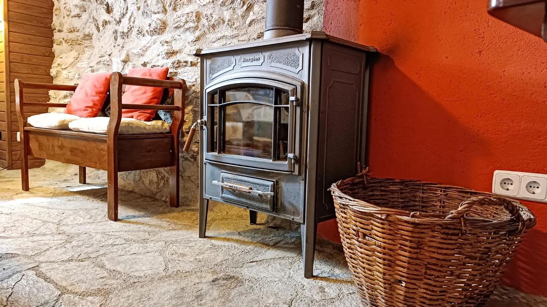 Casa Jan, Casa Rural En Berani Spanyolország